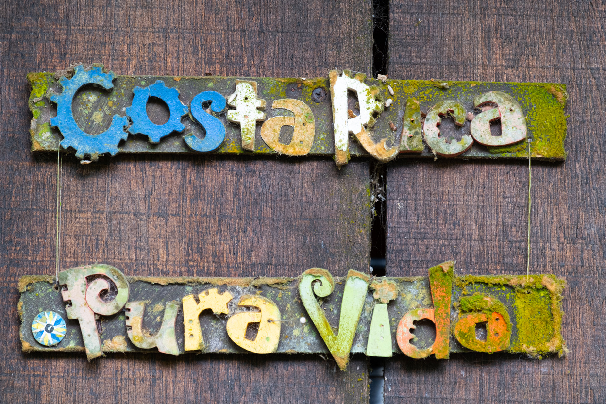 Pura Vida Costa Rica Signage